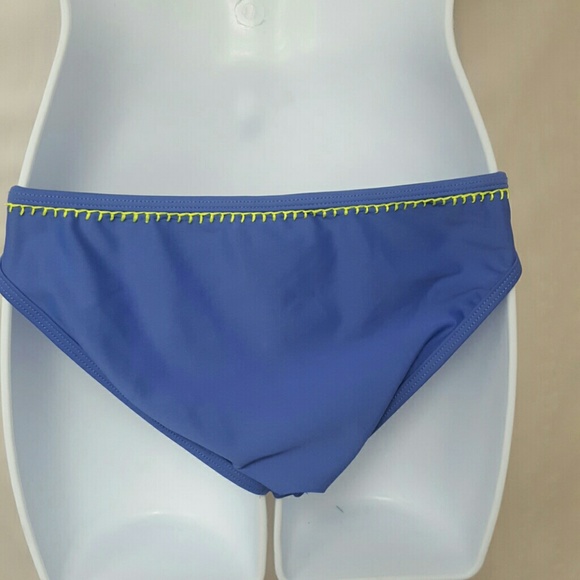 Swimsuit Bottoms Small Cheeky - Picture 2 of 2